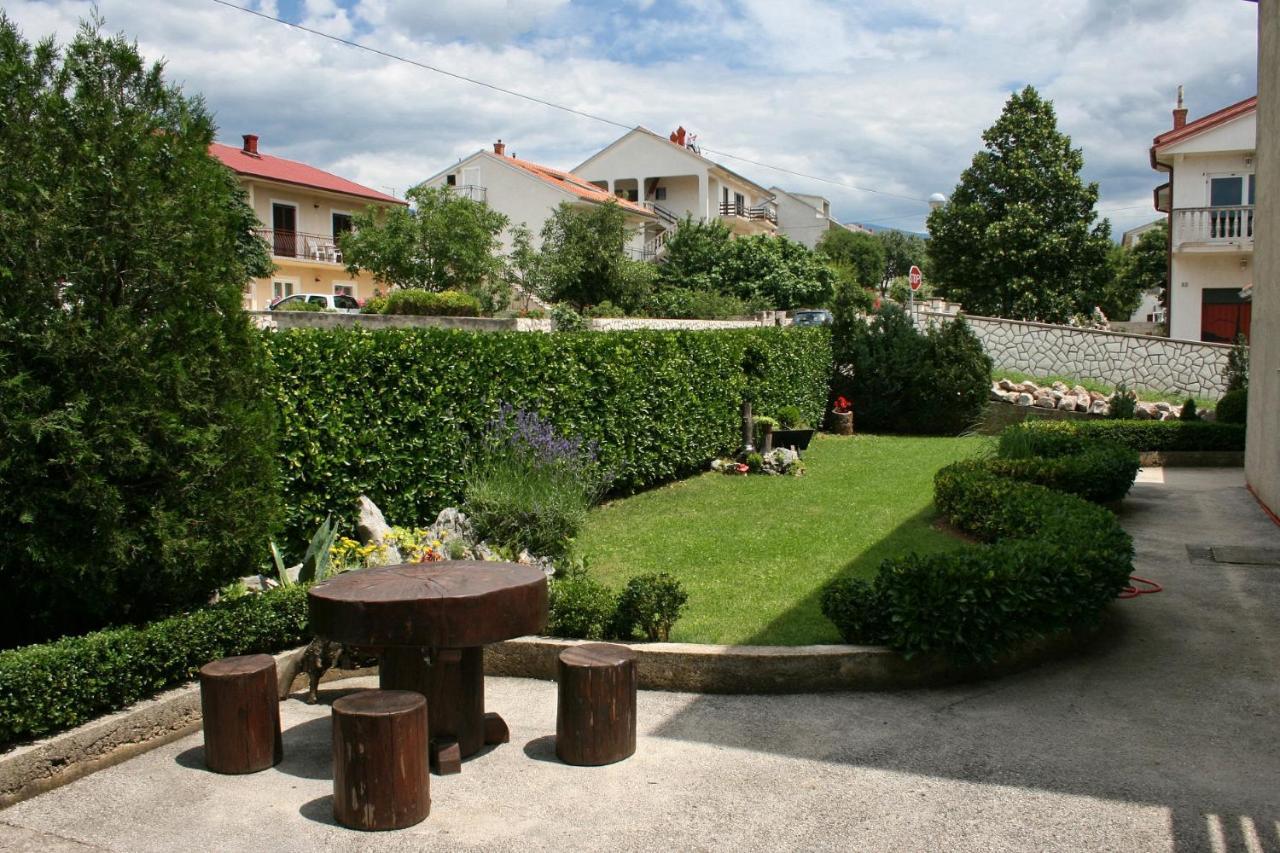 Apartments With A Parking Space Novi Vinodolski - 5529 ภายนอก รูปภาพ